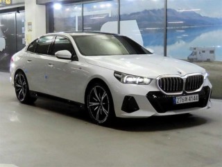 BMW 5시리즈 523d xDrive 중고차